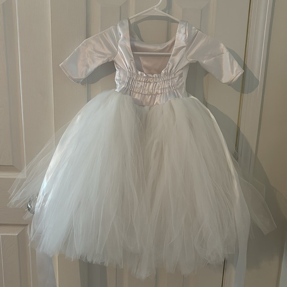 Stunning Sophia 2T tutu dress in Ivory flower girl photoshoot party princess - Picture 12 of 13